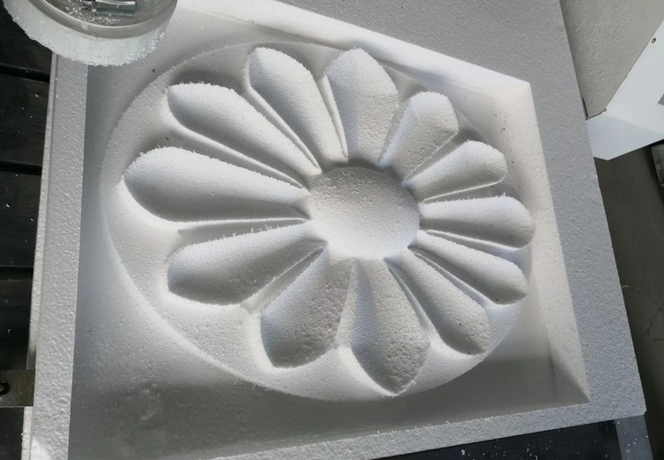 探索泡沫雕刻艺术：巧思与技艺碰撞，塑造独特泡沫之美