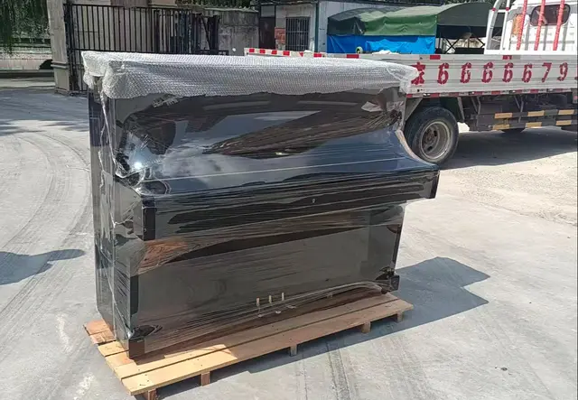 钢琴搬运