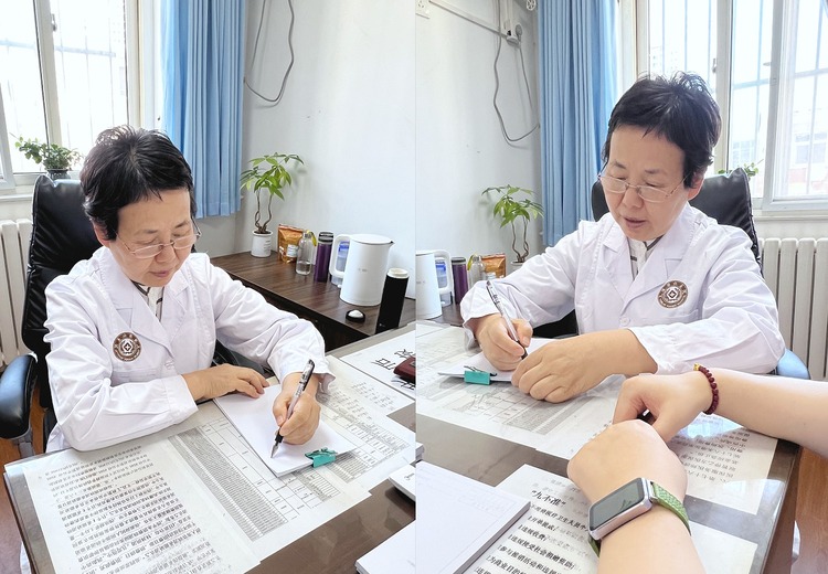 刘晓华主任