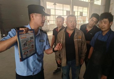 警企联动抵制网络谣言，不传谣，不信谣！