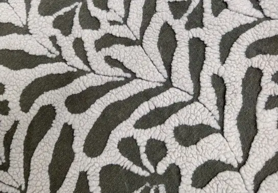 提花羊羔绒反吹风