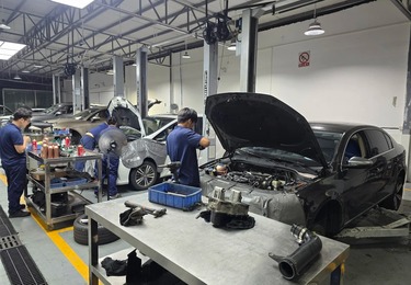 案例4：速腾底盘松散胶套更换