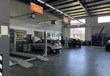 案例2：宝马525Li N20发动机正时链条及漏油综合维修