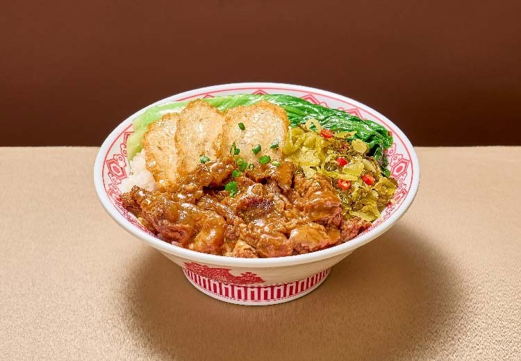 爆款红烧牛腩饭，鲜香软糯超入味，一口就爱上，美食界宠儿等你来尝！