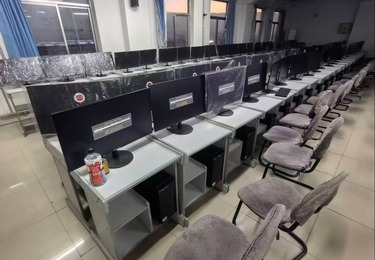 标准化教学计算机机房全套搭建完工案例