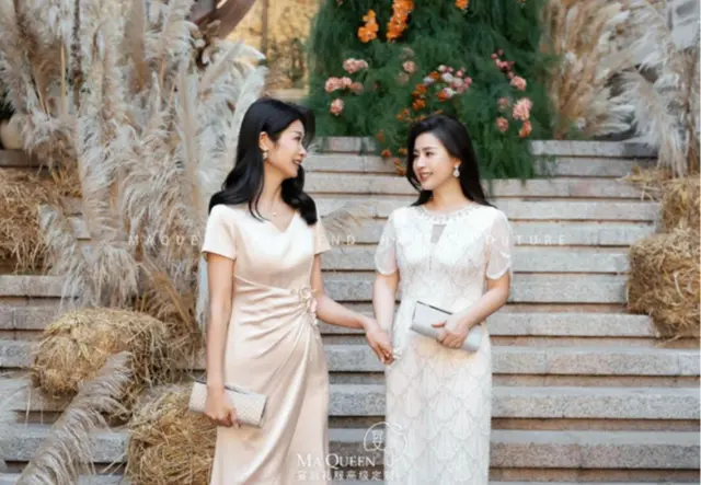 妈妈礼服定制实用指南 | 从容筹备婚宴高光时刻