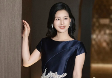 宴后藏青缎面妈妈晚宴礼服定制案例