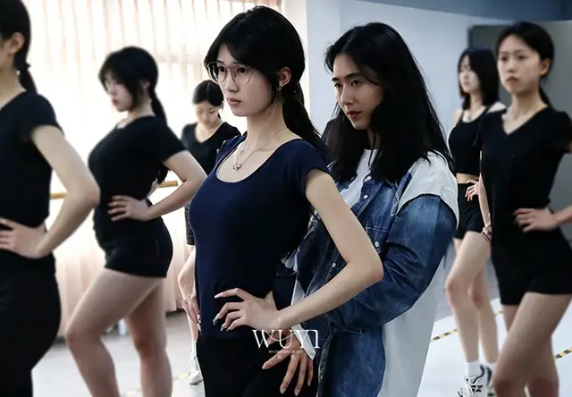 服装表演