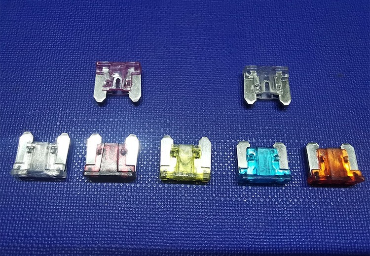 迷你型插片保险丝