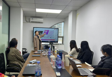 五湖化工（扩散油 / 分散剂）企业（东莞市）：2025 年初启动合作，零投放 1 人运营，年增企微好