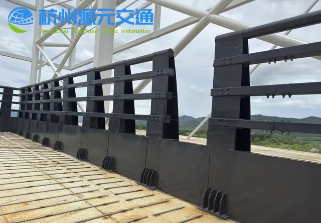 桥梁护栏