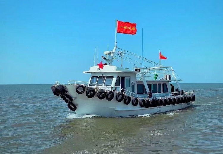 黄骅多彩旅游船队