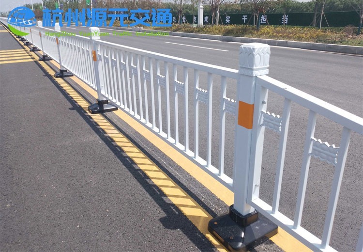 道路护栏