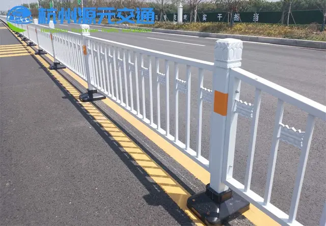道路护栏