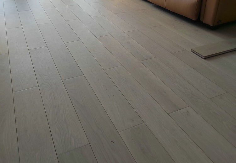 橡木实木地板