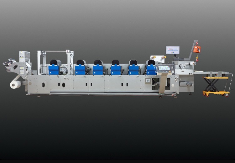 CS-Q370F 6色 间歇式柔版标签印刷机