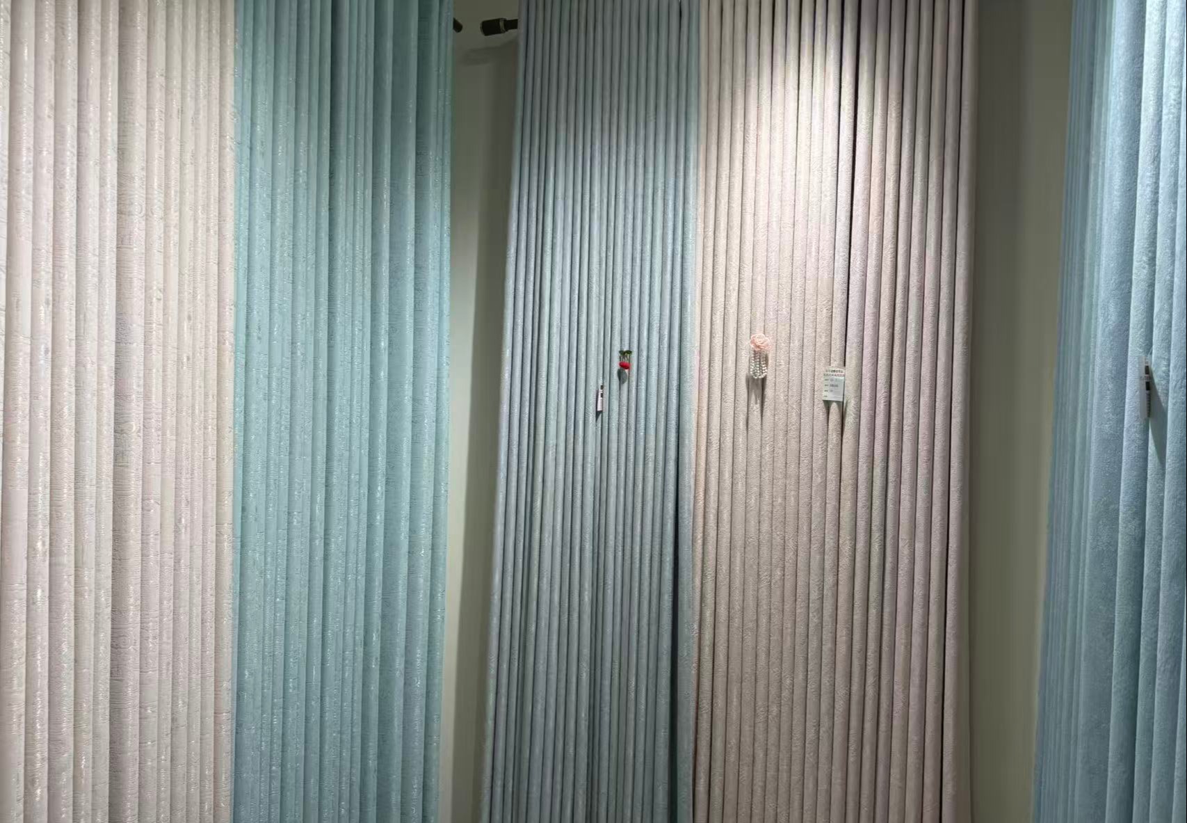 星光细闪纯色遮光窗帘