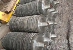 轮胎托辊
