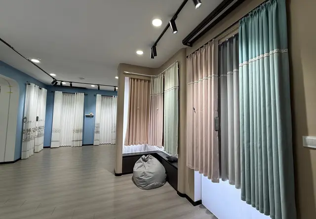 简约织带撞色拼接遮光窗帘