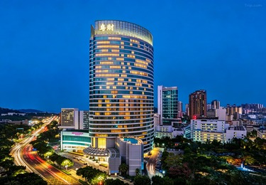 珠海粤财皇冠假日酒店