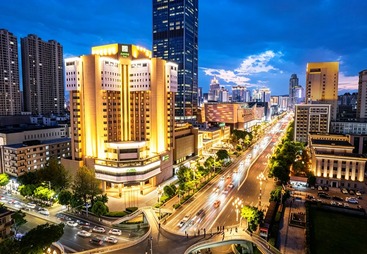 昆明中心假日酒店