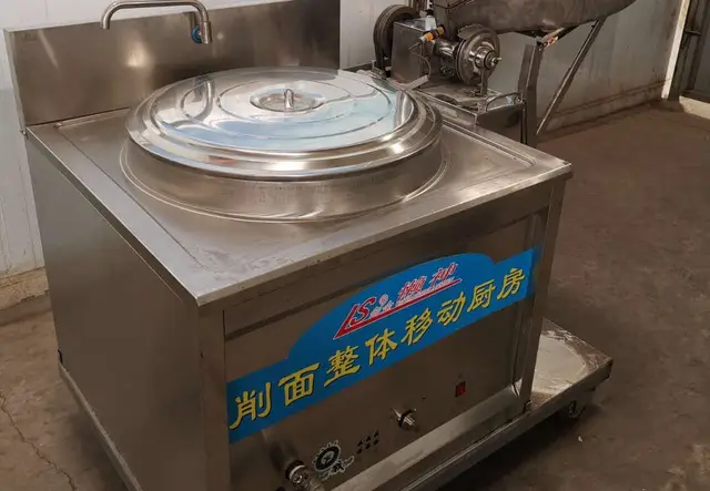 电脑控制全自动削面移动厨房