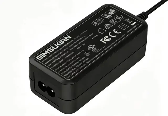 36W 桌面式电源适配器 SK03T1