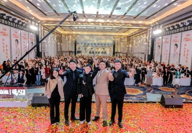 市场能抄我们的营销文案，但是抄不了我们的营销模式