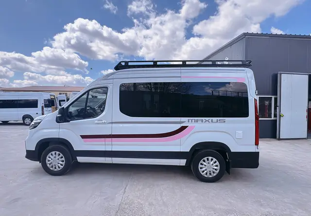 坤庄达房车