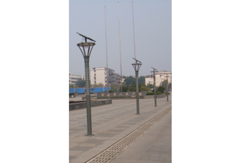 太阳能庭院灯