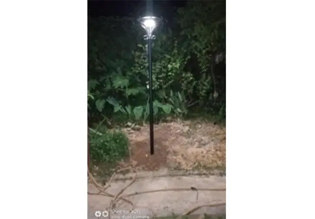 太阳能庭院灯