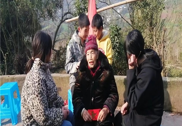 感恩教育