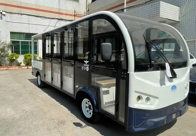 防爆蓄电池搬运车（玻璃钢车身）