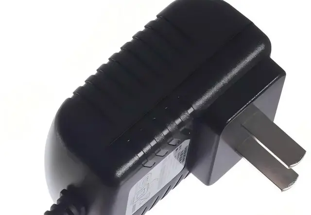 7.5W 中规电源适配器-SK01G