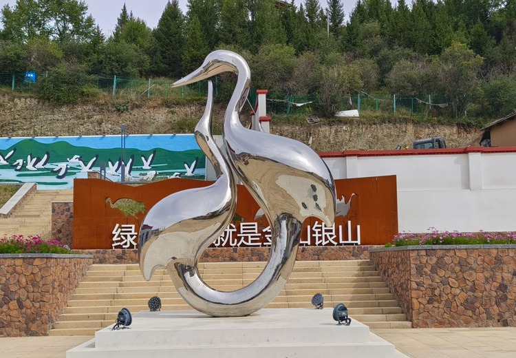 不锈钢动物雕塑
