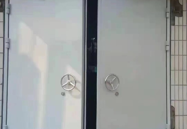 防爆门