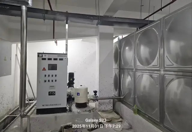 泵箱一体供水设备