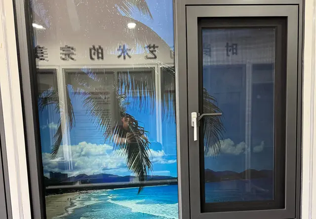 铝合金门窗