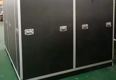 航空箱
