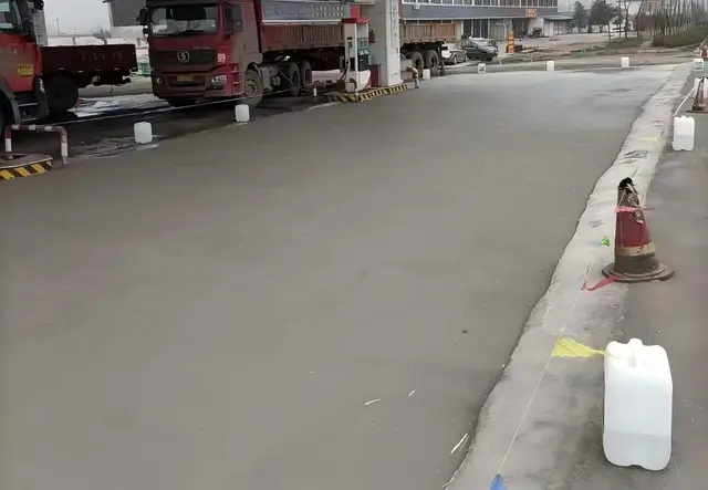 路面修补料