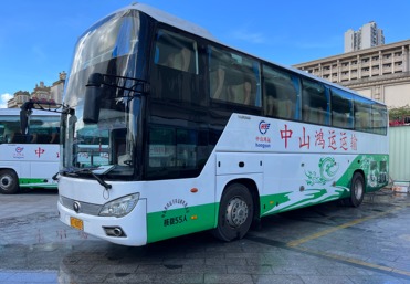 中山鸿运汽车55座大巴租出租