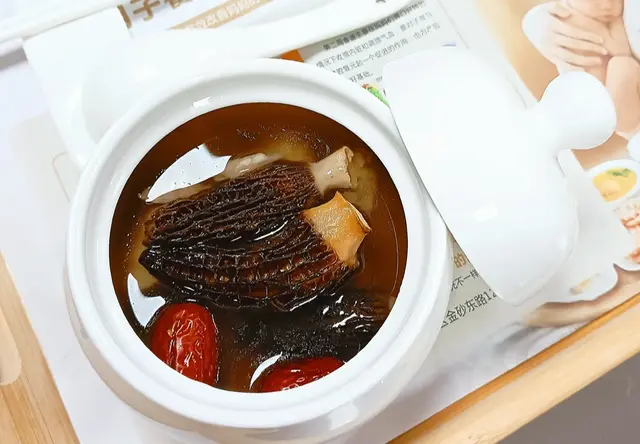 精致月子餐