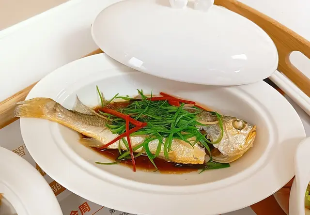 精致月子餐