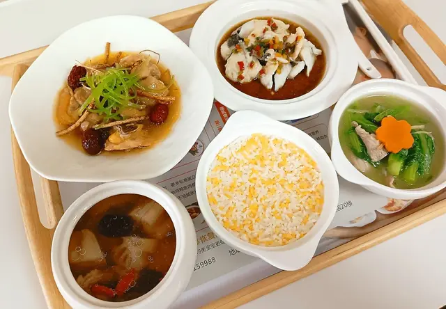 精致月子餐