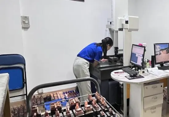 精密注塑模具制造